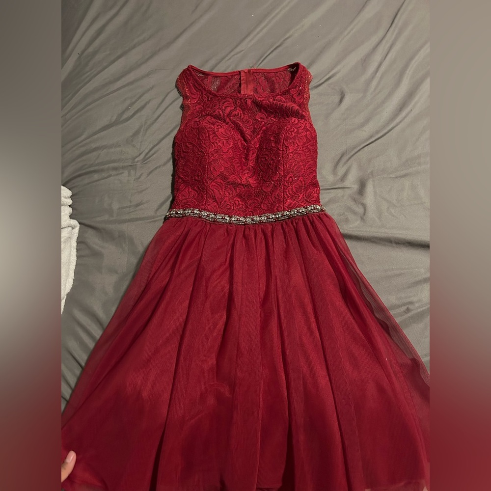 Burgundy Dama dress